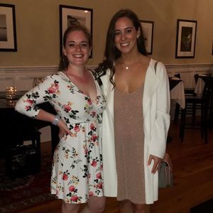 Meet your Posher, Claire